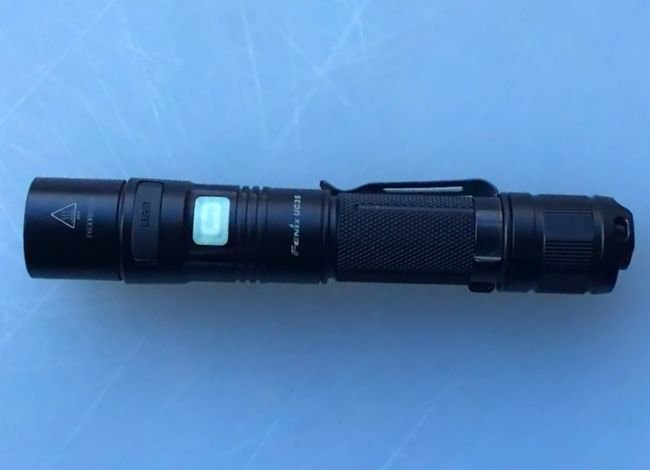 Fenix UC35 flashlight Review